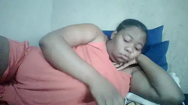 Freechat bustyboobs27 on StripChat