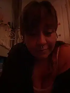 StripChat Buzi-Nymph is Freechat Buzi-Nymph — Immediate clit sucking orgasm