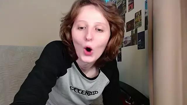 Freechat c0ralynx on StripChat