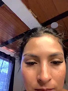 Cami_Leon2 from StripChat