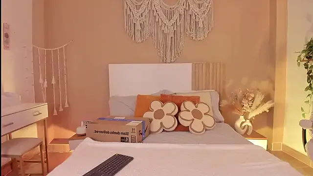 Camila_Bustamante