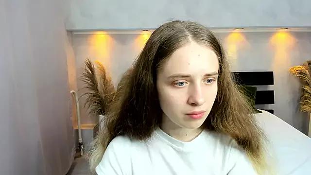 Camilla_Kelly on StripChat