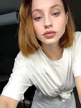 Camilla_Railian on StripChat