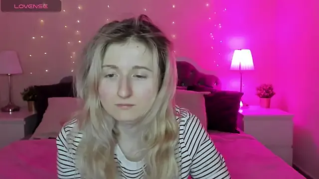 StripChat CamillaDreamer is Freechat CamillaDreamer — Freechat on StripChat