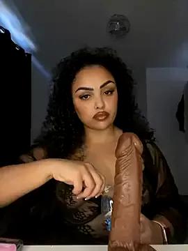 CaramelCarmenxox from StripChat