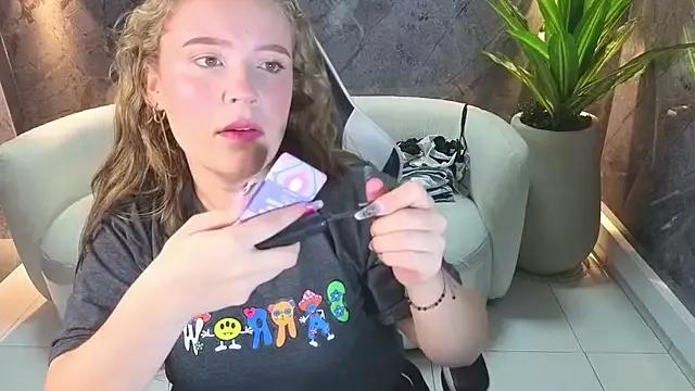 Freechat carla_tp on StripChat