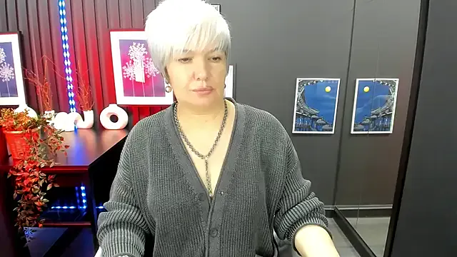 CarmenSoft on StripChat