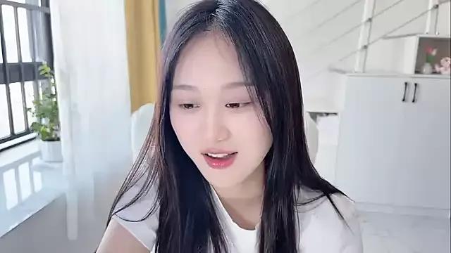 Cassie-20 on StripChat 