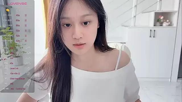 Cassie-20 on StripChat 