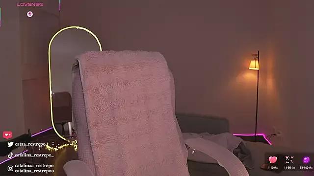 CATALINA_RESTREPO on StripChat