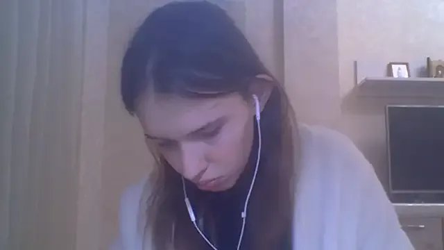 Freechat CeyaLier on StripChat