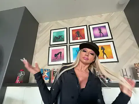 chanelstjames