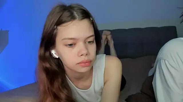 Freechat chansetolove on StripChat