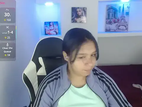 Charis_21 — zomm pussy