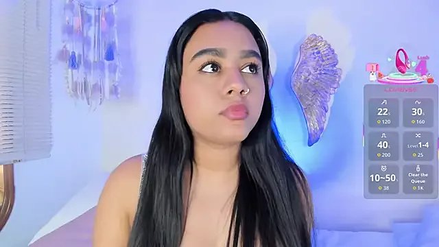 Freechat CharlottePetitte on StripChat