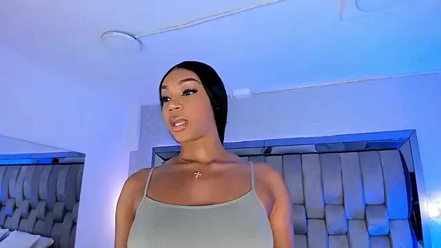 ChaynnaCooper on StripChat