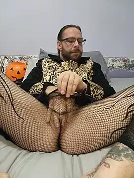 Naked Chiligrande6969 wants you to fuck his body now Chiligrande6969 from StripChat