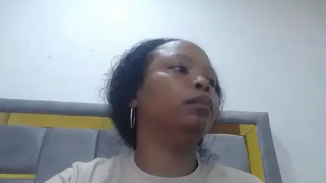 Freechat Cholatin on StripChat