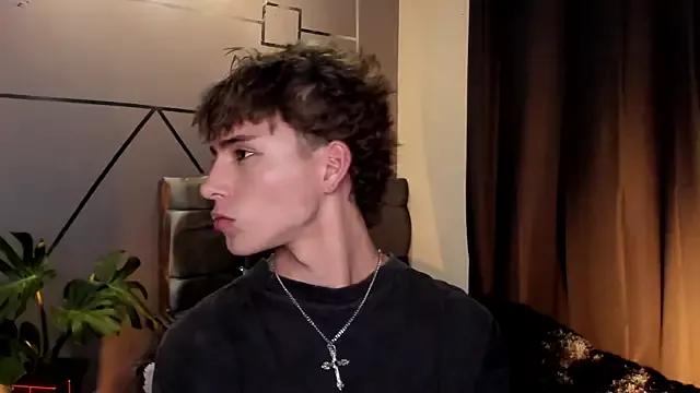 Freechat Christopher_77 on StripChat