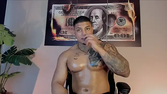 chrizmacgregor on StripChat