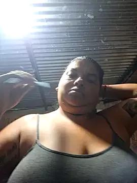 chubby_sexy_big_tits on StripChat 