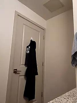 cinnaminnie on StripChat 