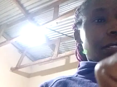 Claris2 on StripChat