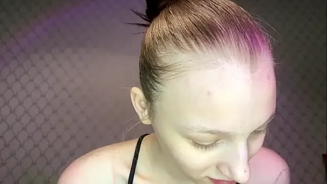 Cleonoth2o on StripChat