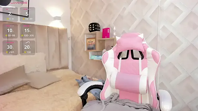 Freechat Clhoe_Johnson on StripChat