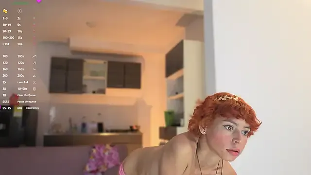 Freechat colette_e on StripChat