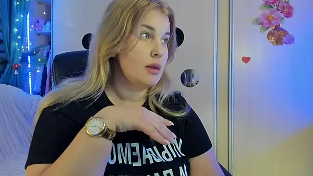 Freechat CoraSwon on StripChat