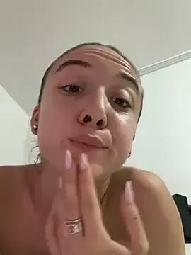 Freechat CristinaSww on StripChat