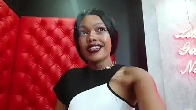 Freechat CrystalBrooke3x on StripChat