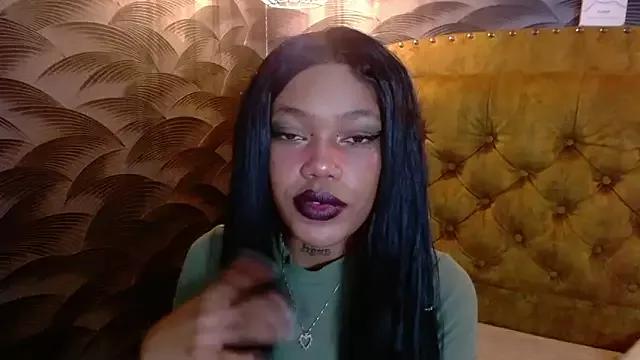 Freechat CrystalBrooke3x on StripChat