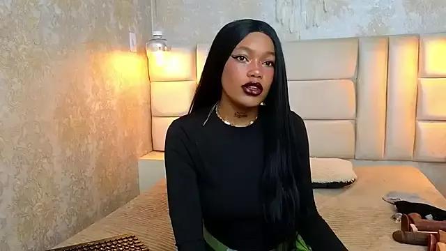 Freechat CrystalBrooke3x on StripChat