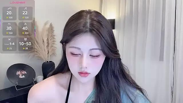 Cure-uuuuuuuu on StripChat