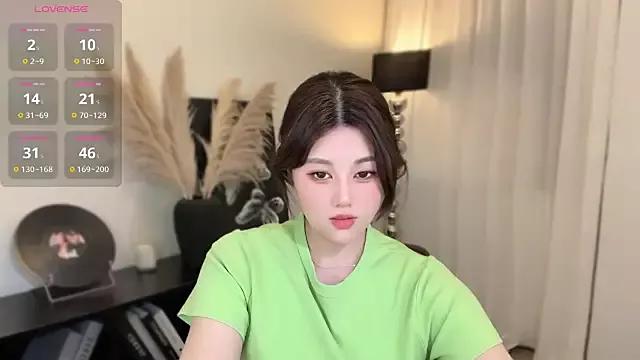 Cure-uuuuuuuu on StripChat