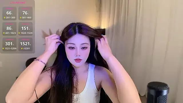 Cure-uuuuuuuu on StripChat