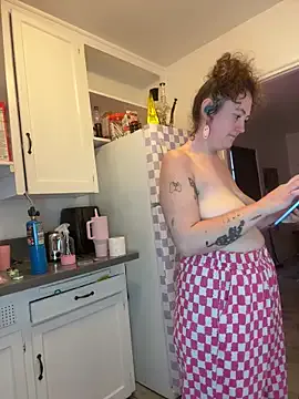 Curliegirlie
