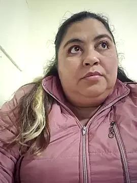 Sweet Curvy_diva_ wants you to fuck her body now curvy_diva_ from StripChat