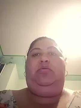 curvy_diva_ on StripChat