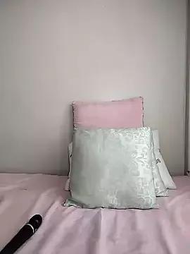 Curvy_sluty on StripChat 