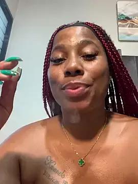 CurvyDesire1 on StripChat 