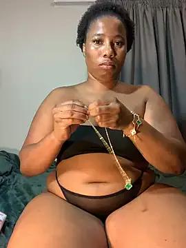 CurvyDesire1 on StripChat 