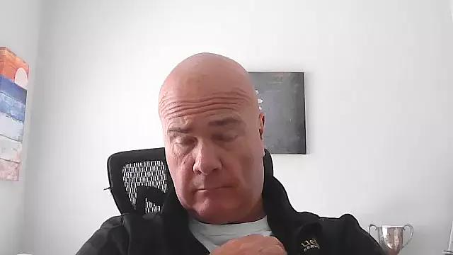 Sweet Cyclone8888 wants you to fuck his body now cyclone8888 from StripChat