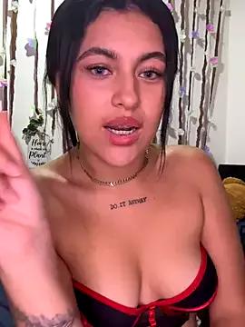Try 23 years old DaffneMiller from StripChat DaffneMiller from StripChat
