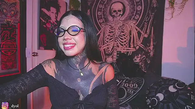 Dalia_Vorhees