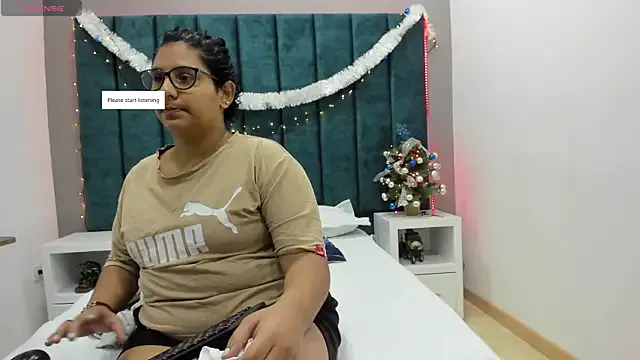 Freechat DanielleEvans_ on StripChat