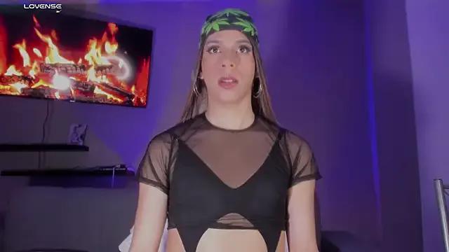 Freechat danna_v on StripChat