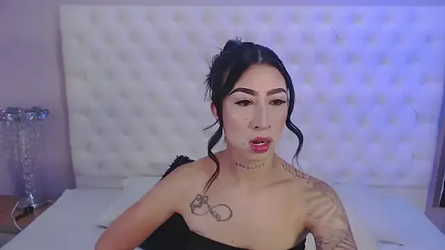 darkkjulietha — plug anal